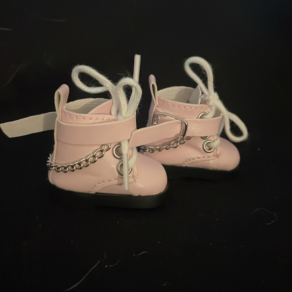 SALE-Labubu Pink Designer Boots with Chain Detail - Picture 5 of 6
